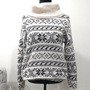 Maurices Ladies chunky sweater